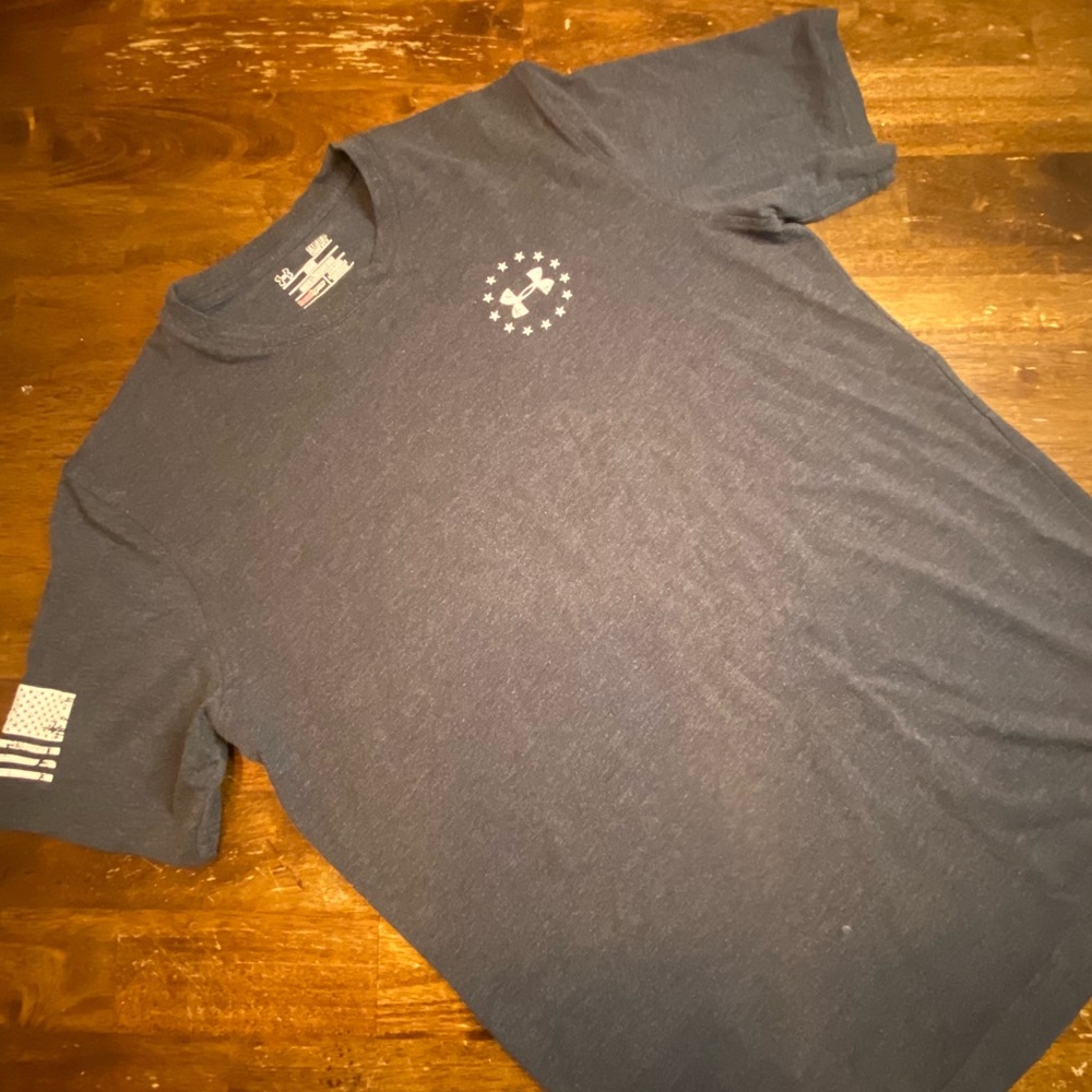 SM UnderArmour Wounded Warrior Tshirt